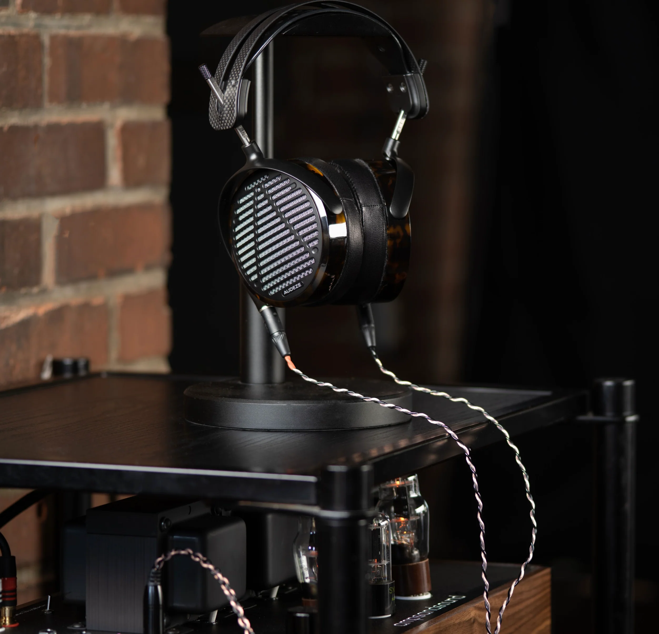 Audeze LCD-5 Over Ear Open Back Planar Magnetic Headphones - Image 10