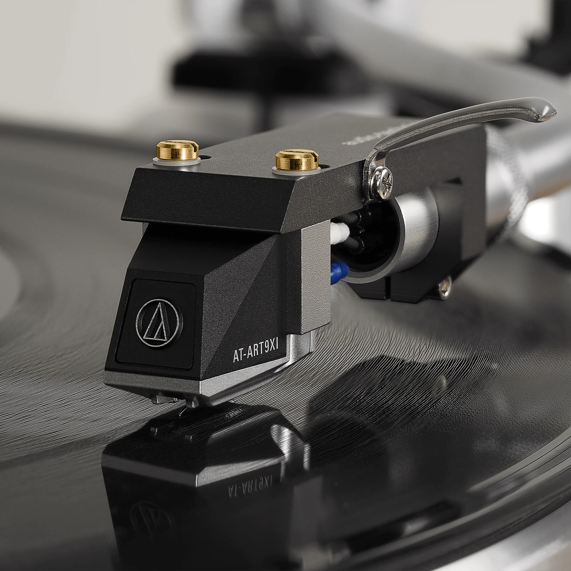 Audio-Technica AT-ART9XI Dual Moving Coil Cartridge (Black) - Image 5