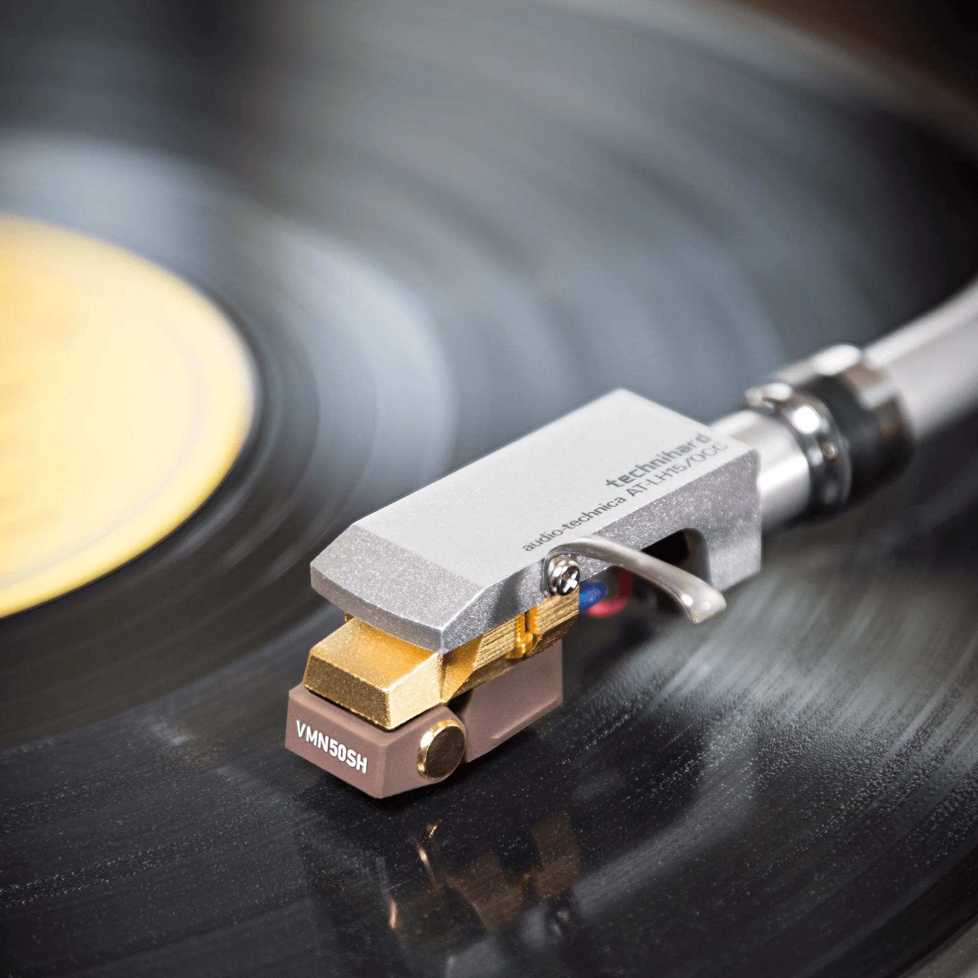 Audio-Technica AT-VM750xSH Dual Moving Magnet Cartridge (Black) - Image 3