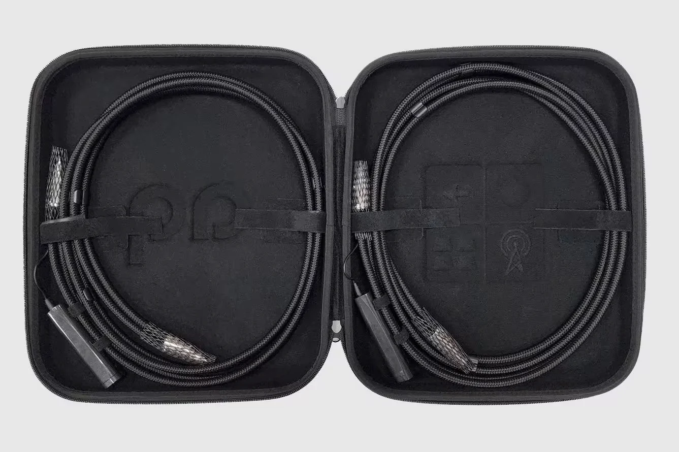 AudioQuest Dragon RCA > RCA Analog Audio Interconnect Cable (Pair) - Image 3