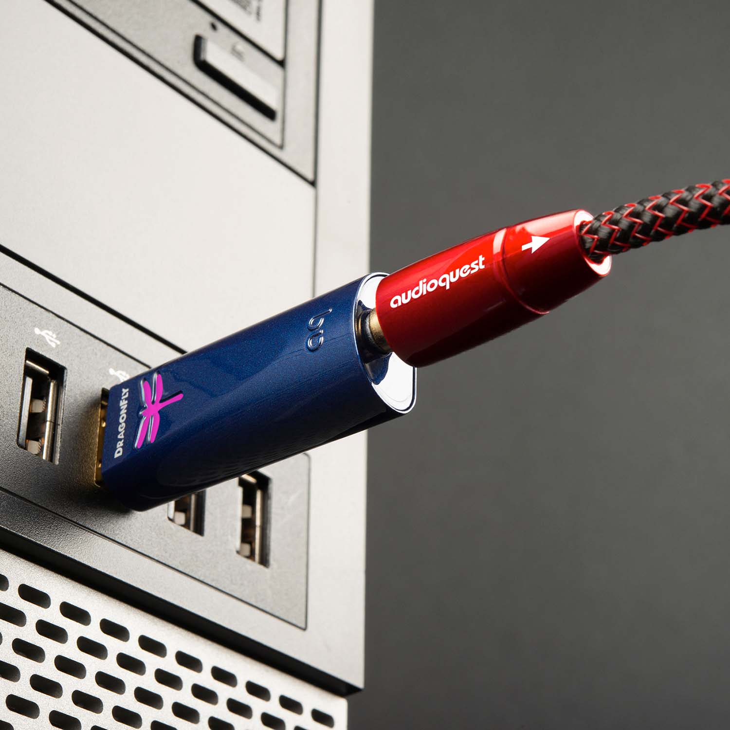 AudioQuest DragonFly Cobalt USB Digital-to-Analog Converter - Image 10