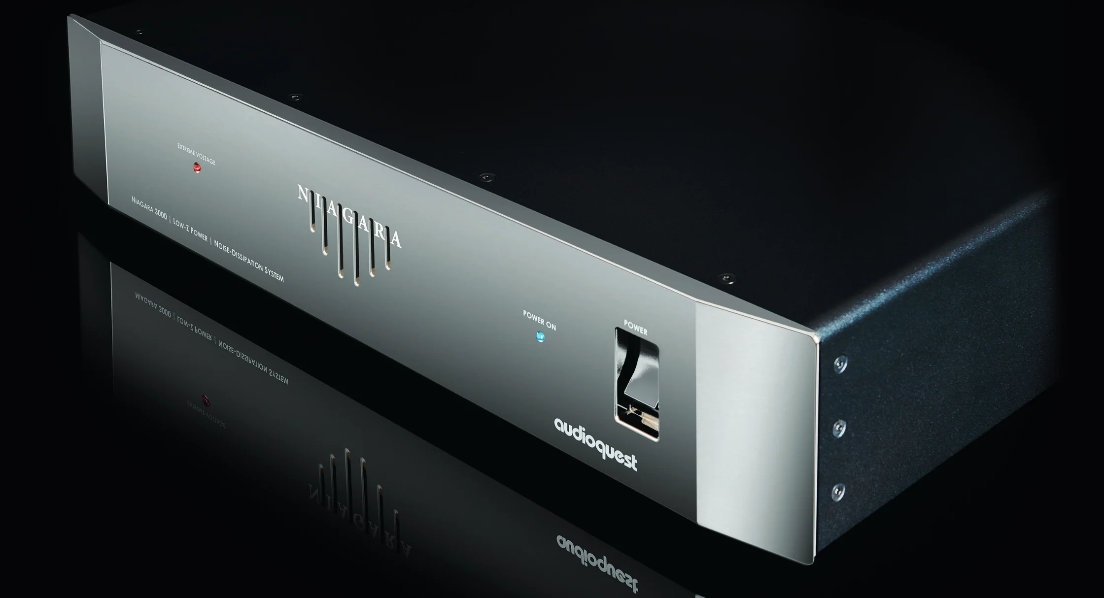 AudioQuest Niagara 3000 7-Outlet Power Conditioner w/ Linear Noise-Dissipation & Non-Sacrificial Surge Protection - Image 2