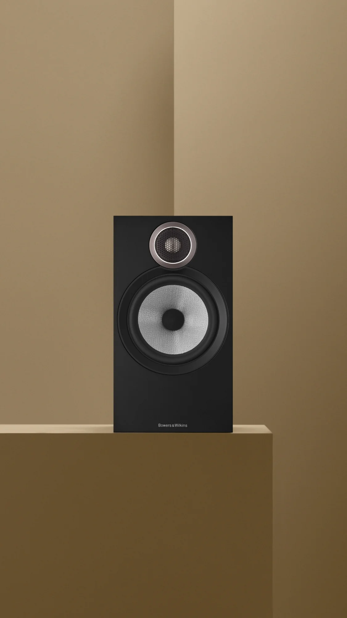Bowers & Wilkins 606 S3 Bookshelf Speakers (Pair) - Image 4