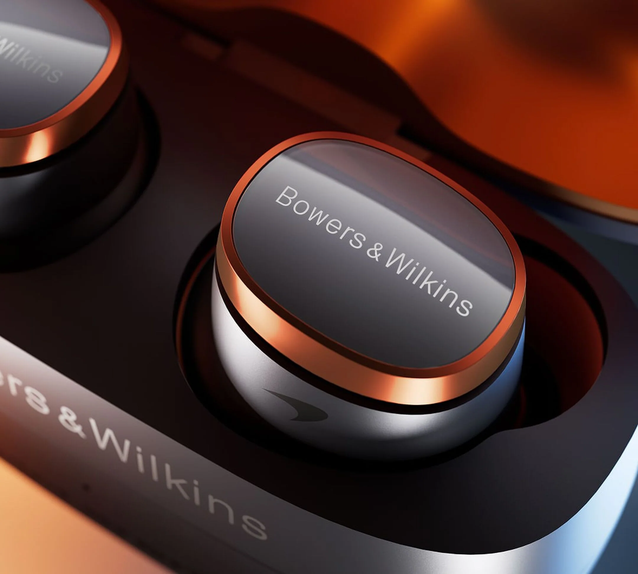 Bowers & Wilkins PI8 McLaren Edition In Ear True Wireless Earbuds - Image 11