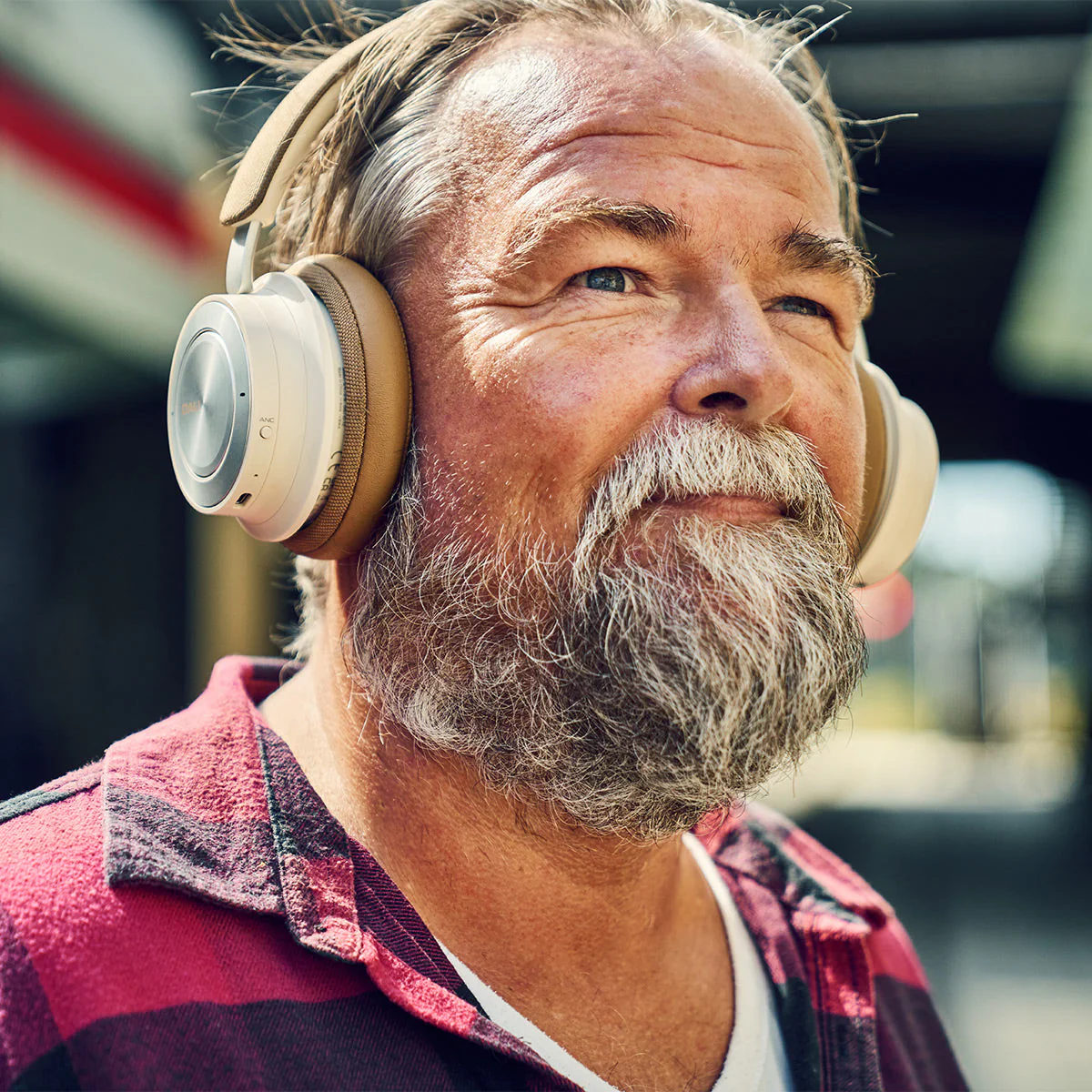 DALI IO-8 Wireless Noise Cancelling Headphones - Image 22