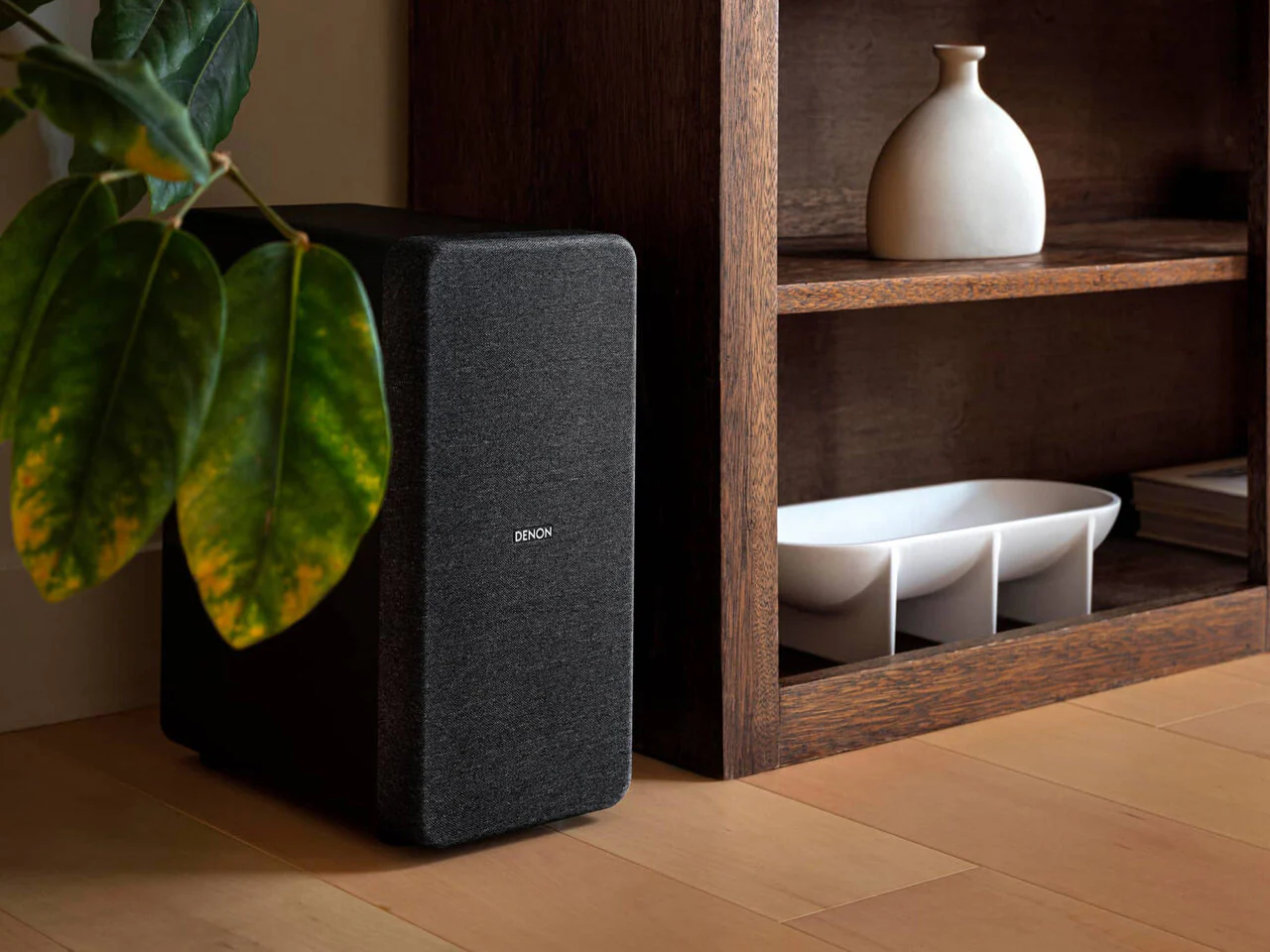 Denon DHT-S517 Large Sound Bar with Dolby Atmos and wireless Subwoofer - Image 8