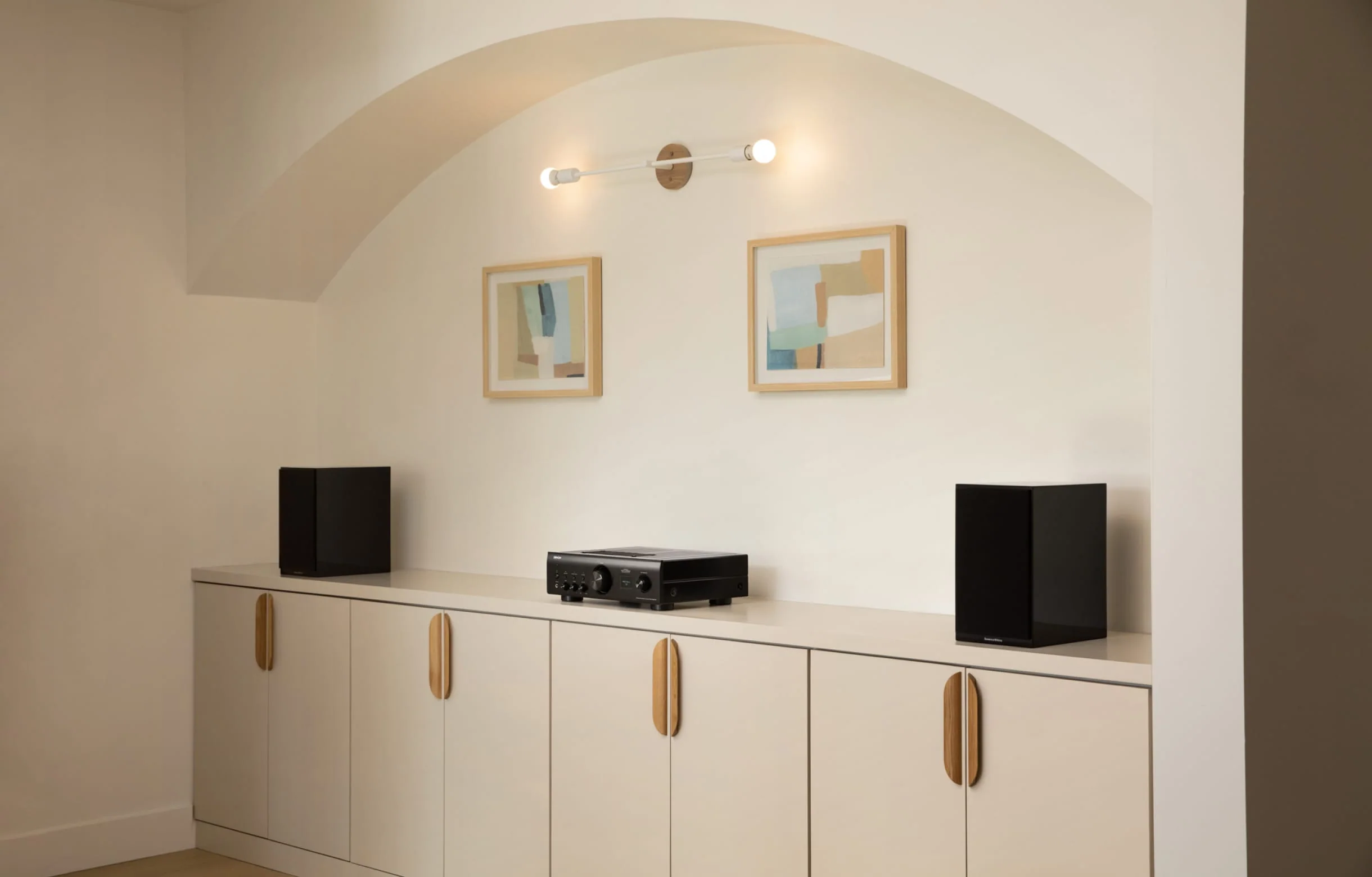 Denon PMA-900HNE (2022 Model) Integrated Stereo Amplifier (85W x 2) - Image 5