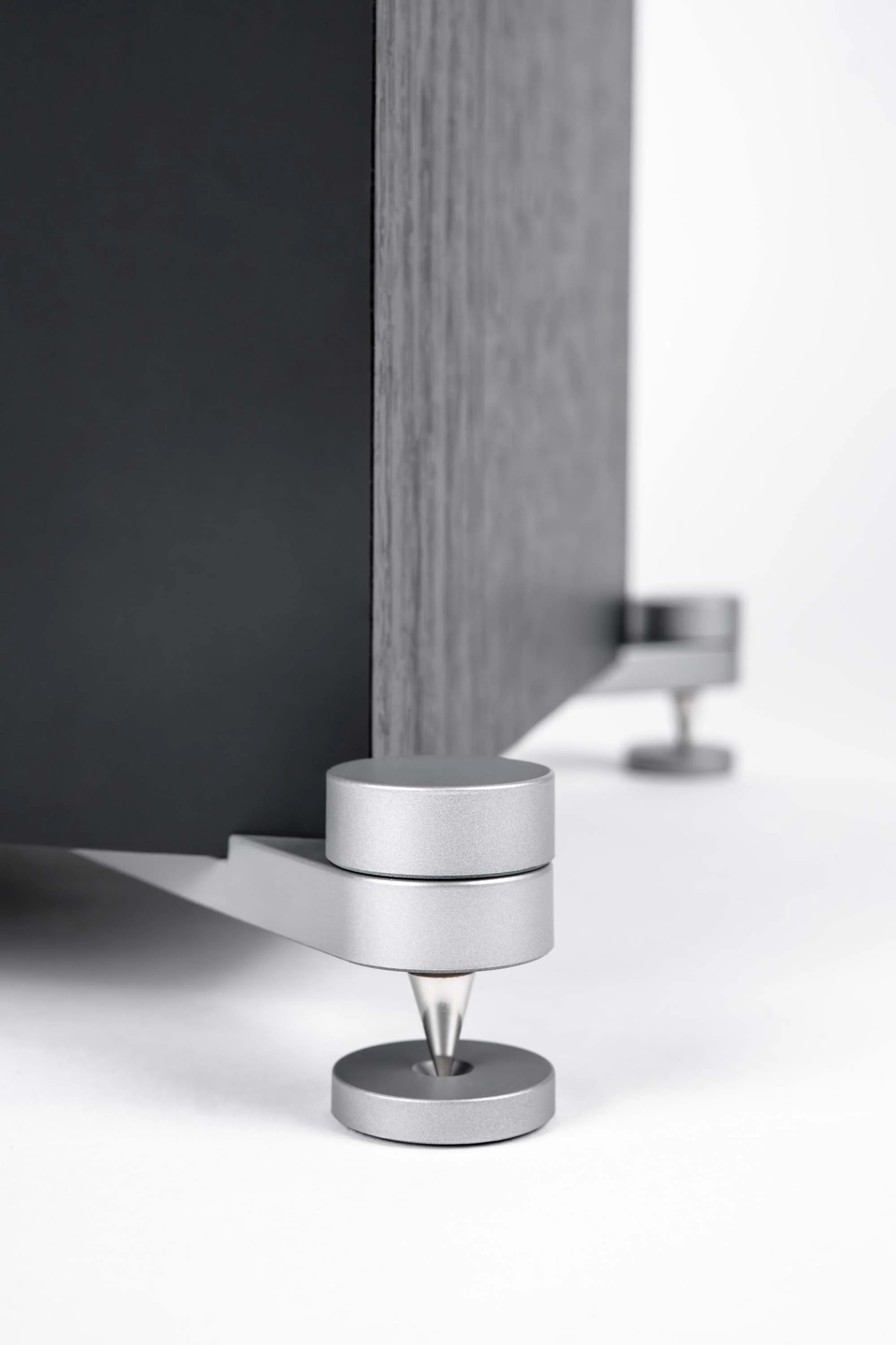 ELAC Debut 3.0 DF53 5.25 Inch Floor Standing Speakers (Each) - Image 9
