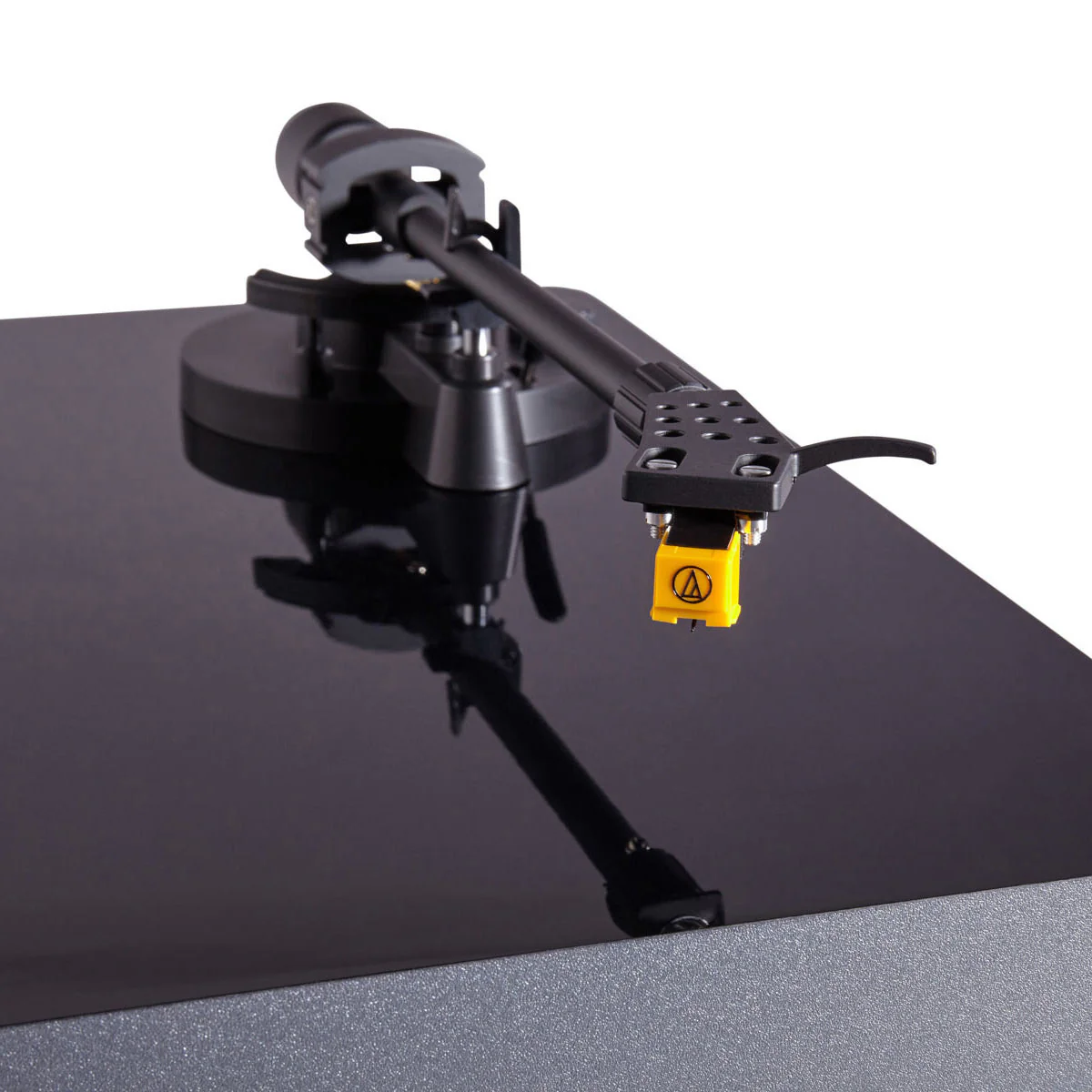 ELAC MRC501 Miracord 50 Turntable (Gloss Black) - Image 4