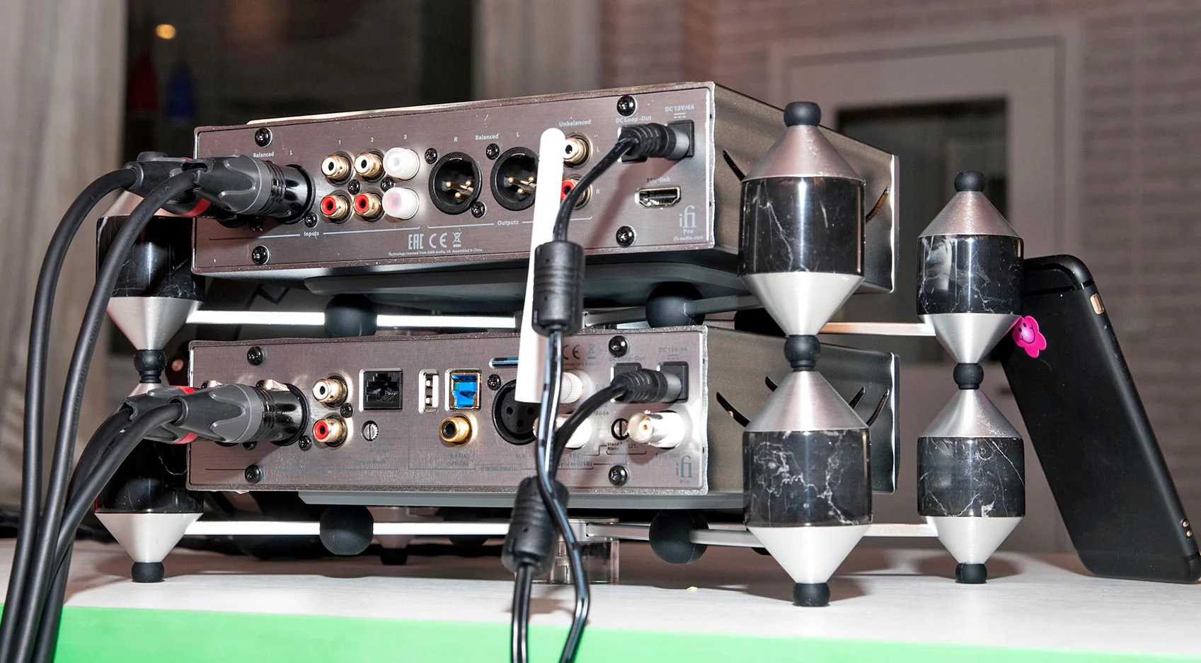 iFi Audio Pro iDSD DAC and Music Streamer - Image 4