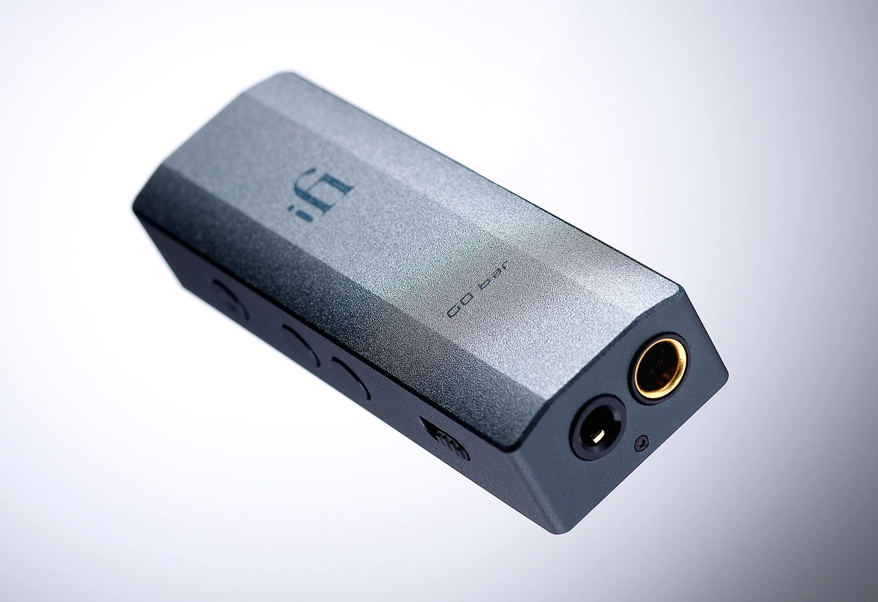 iFi Audio GO bar Ultraportable DAC/Headphone Amplifier - Image 3