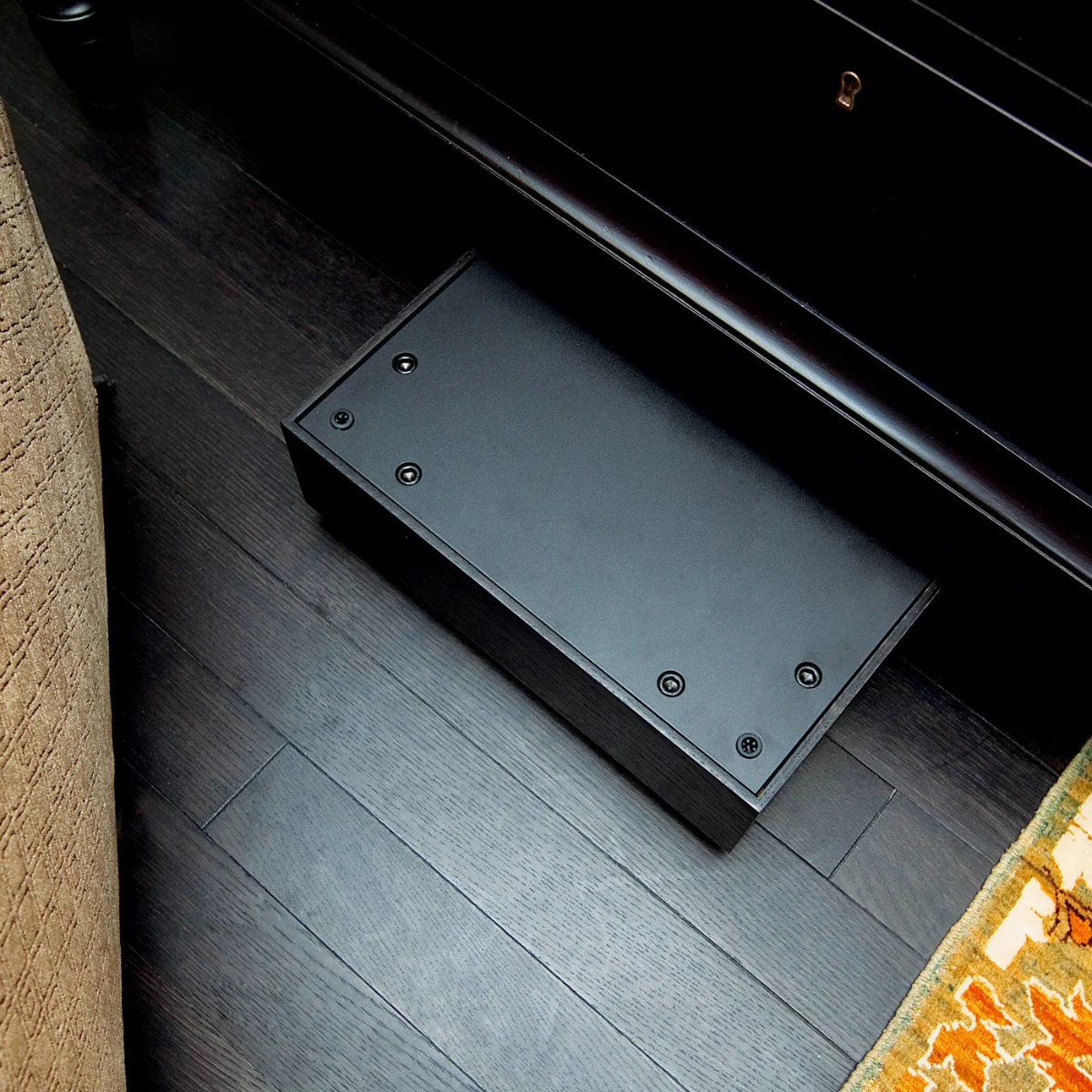 Leon Aaros Series A10-UT-1K 10 Inch Ultra-Thin Subwoofer with (1) L3-1K Amplifier - Image 8