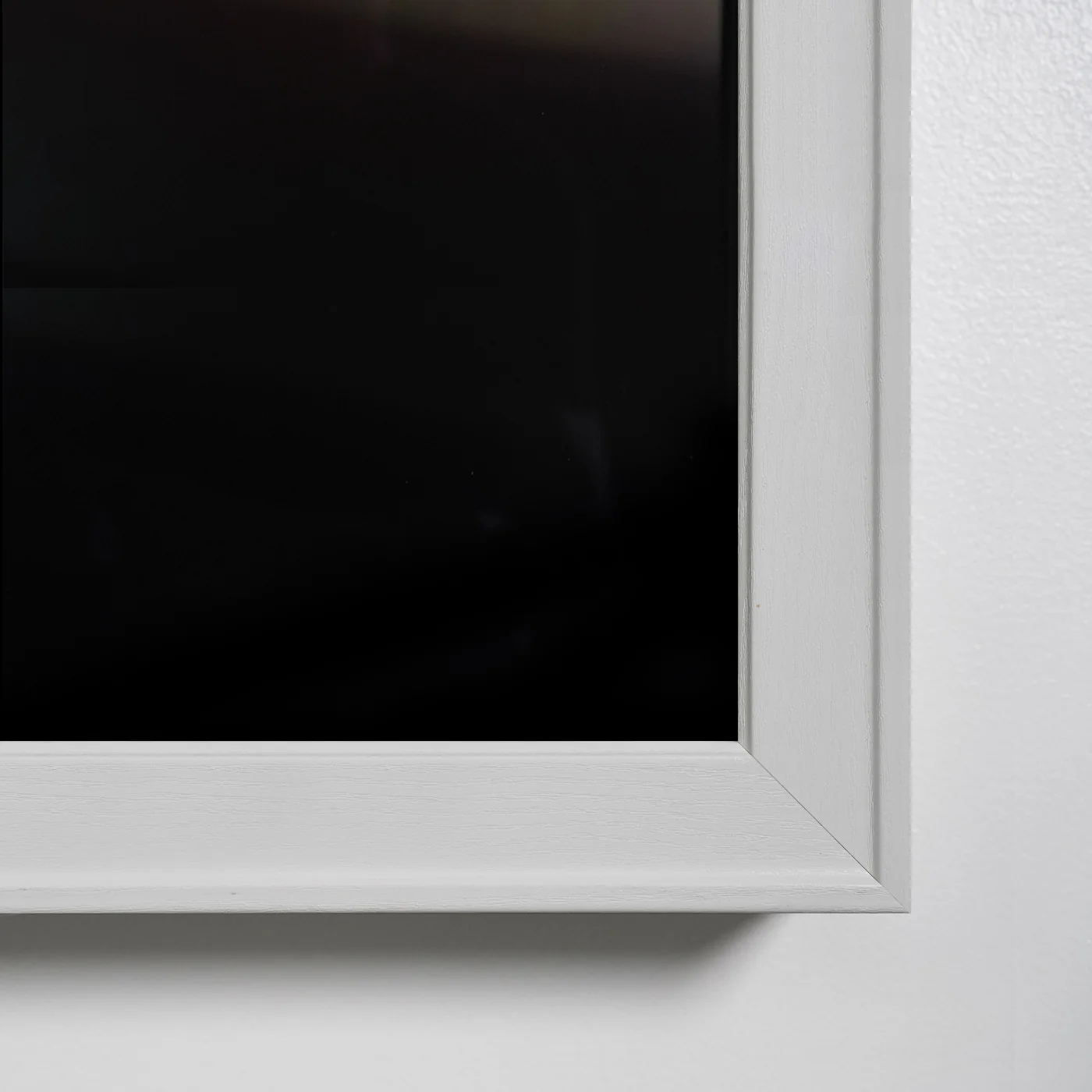 Leon Studio Frame for Sony BRAVIA 7 - Image 8
