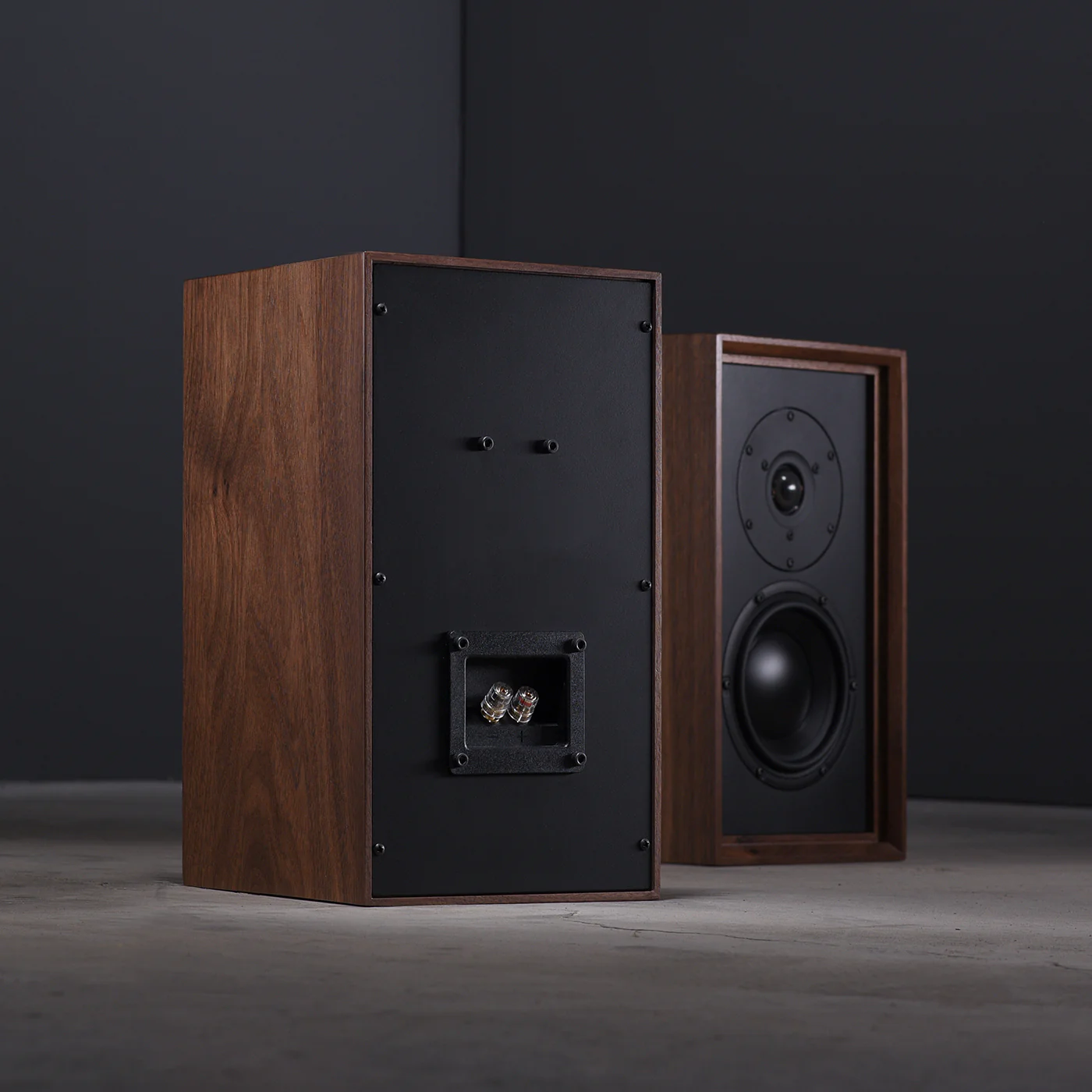 Leon TiULTIMA Timbre Bookshelf Speakers (Pair) - Image 6