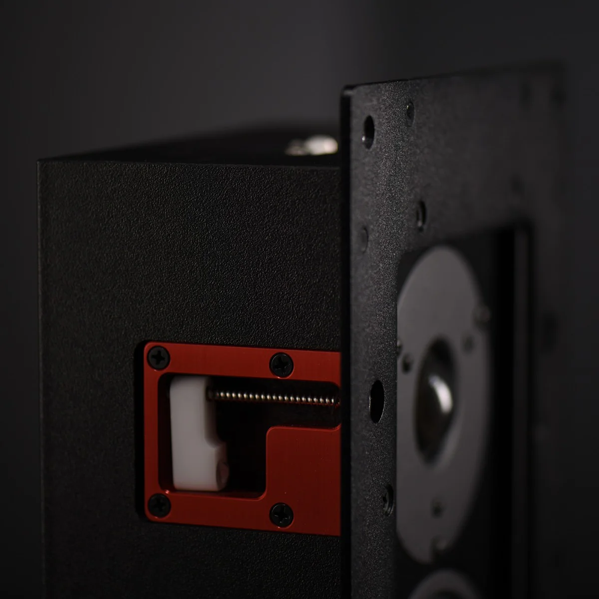 Leon v44UX Vault In-Wall Speakers (Each) - Image 3