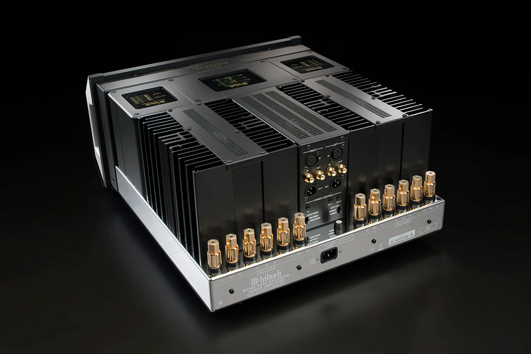 McIntosh MC462 2-Channel Solid State Amplifier (Black) - Image 9