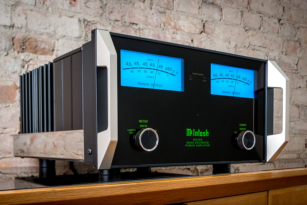 McIntosh MC462 2-Channel Solid State Amplifier (Black) - Image 12