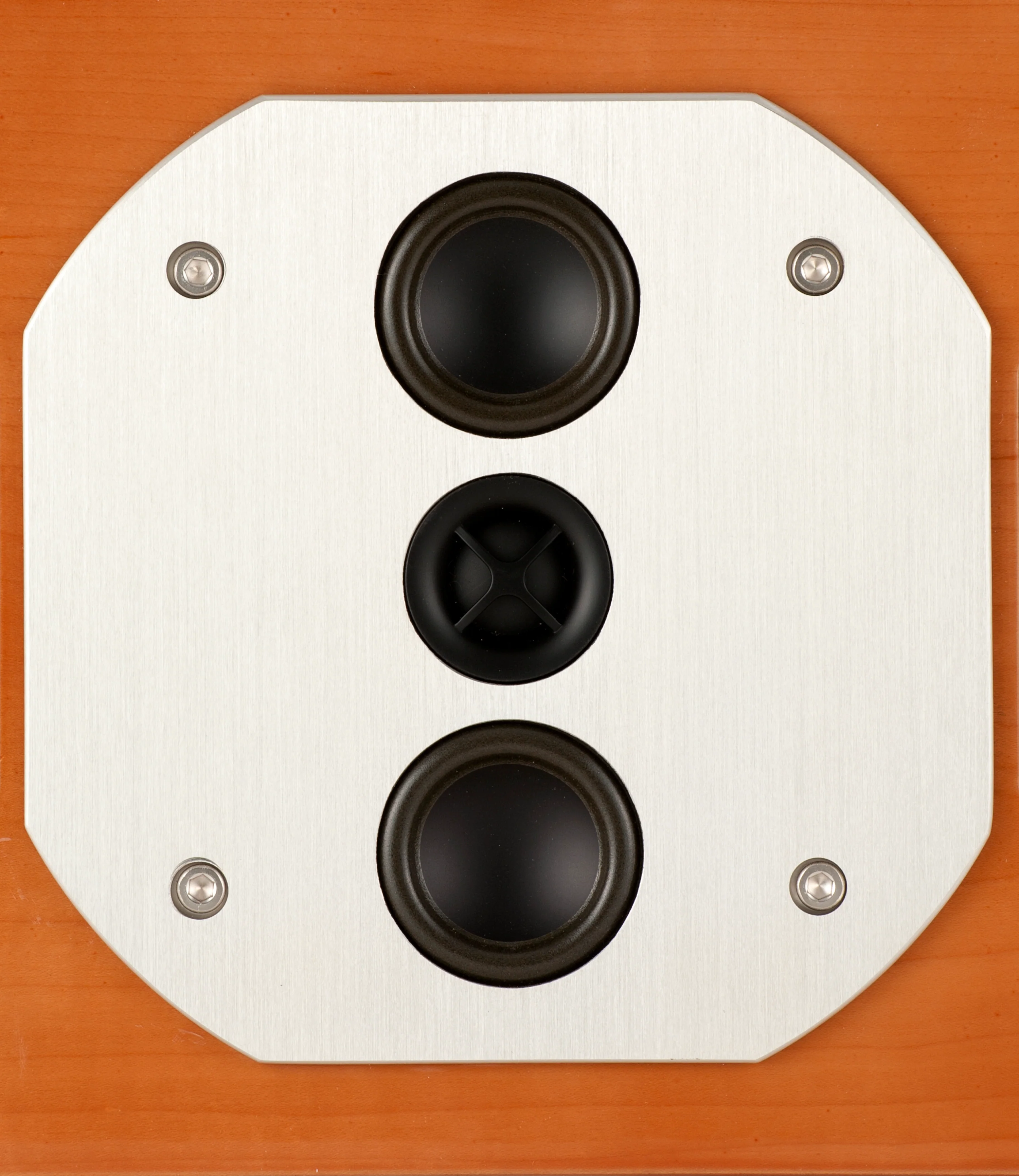 McIntosh LCR80 3-Way Center-Cannel Speaker - Image 8