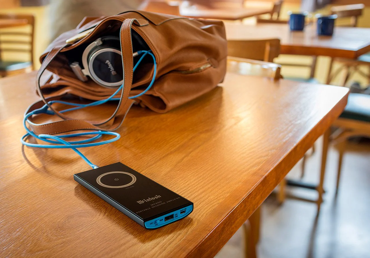 McIntosh MHA50 Portable Decoding Amplifier - Image 5