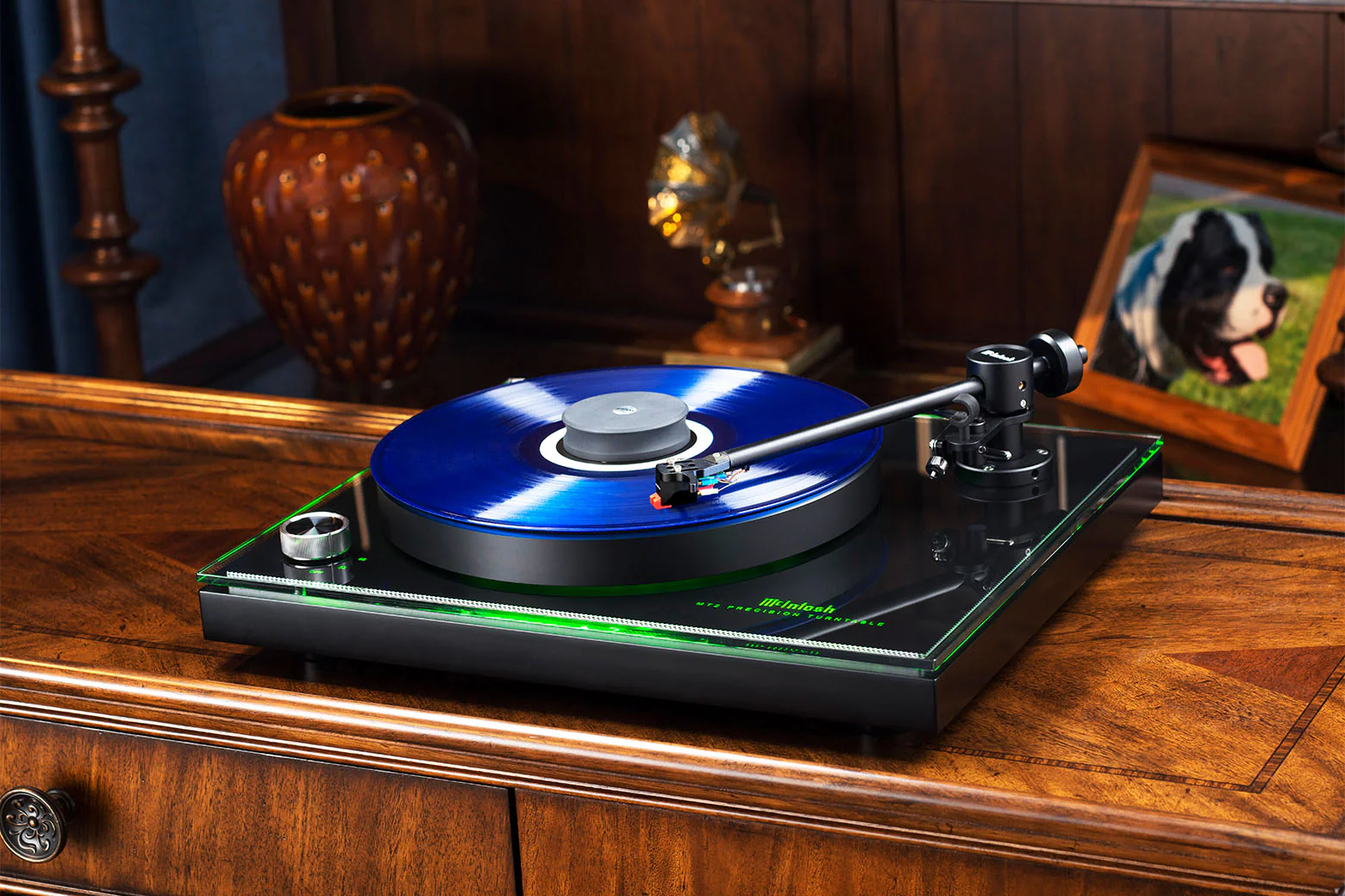 McIntosh MT2 Precision Turntable (Black) - Image 8