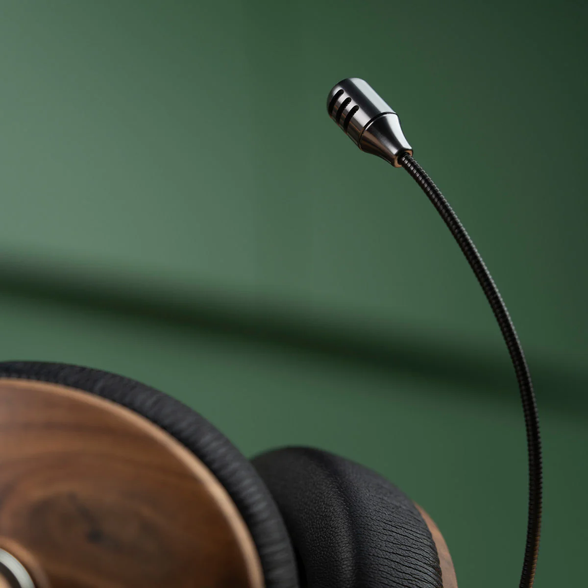 Meze Audio 99 Classics Walnut/Black Bundle with Boom Mic Add-On Microphone - Image 11
