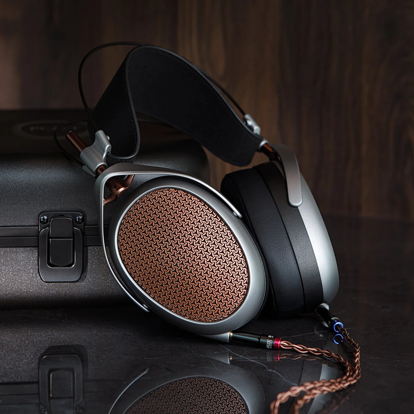 Meze Audio Poet Wired Over Ear Planar Magnetic Open Back Headphones - Image 7