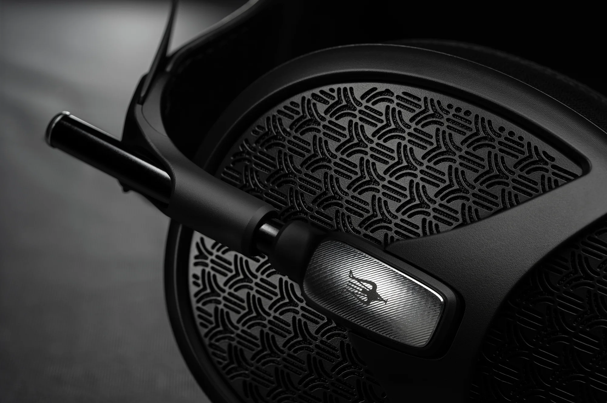 Meze Empyrean II Open-Back Isodynamic Headphones - Image 4