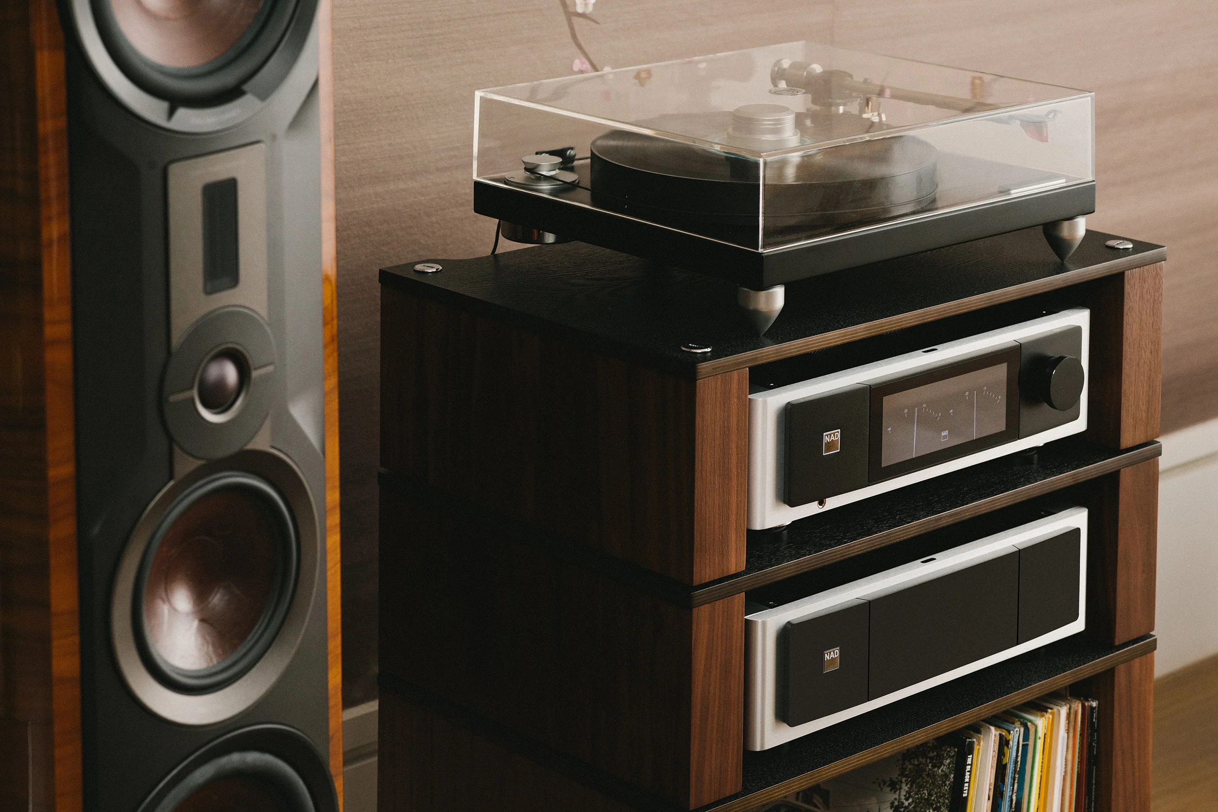 NAD Master Series M33 V2 BluOS® Streaming DAC Amplifier - Image 4