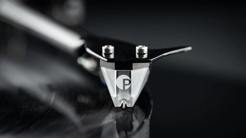Pro-Ject Debut PRO B Manual Belt Drive Turntable w/ Pick it PRO Balanced Cartridge - Image 12
