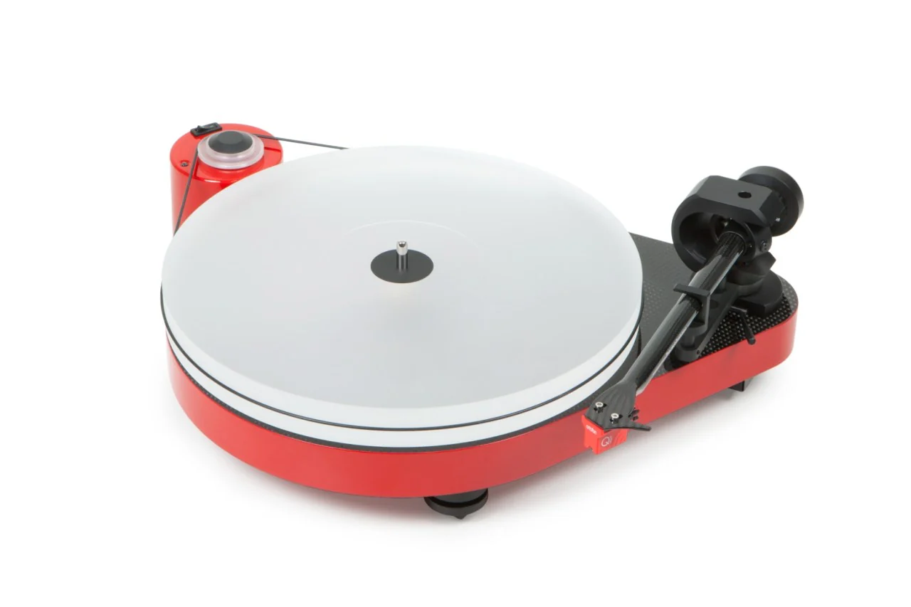 Pro-Ject RPM 5 Carbon Turntable / Sumiko Amethyst Cartridge - Image 2