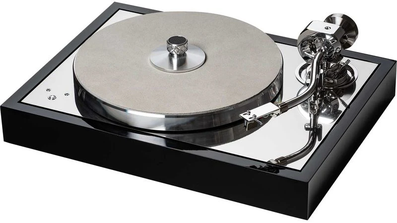 Pro-Ject The Classic Reference Manual Belt Drive Turntable - Image 2