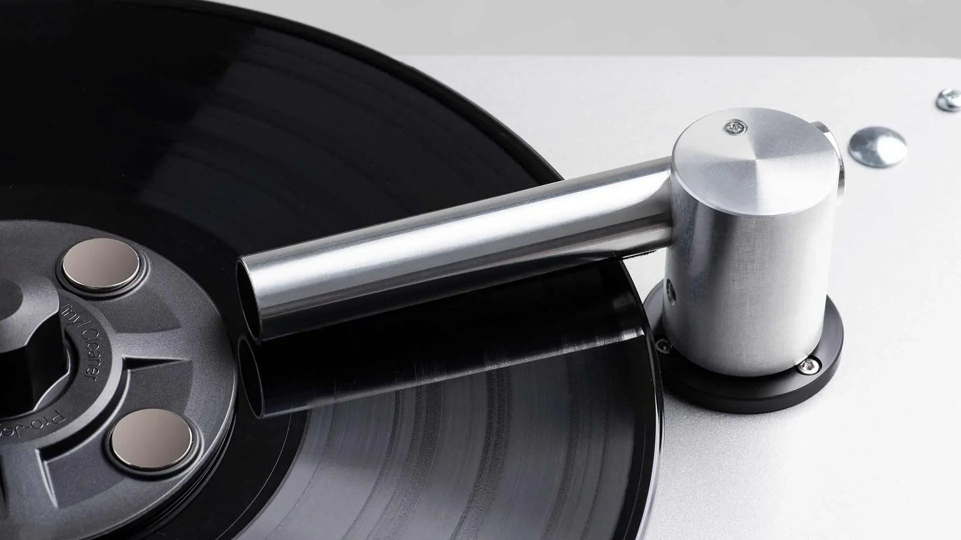 Pro-Ject VC-E2 Compact Record Cleaning Vacuum Machine - Image 13