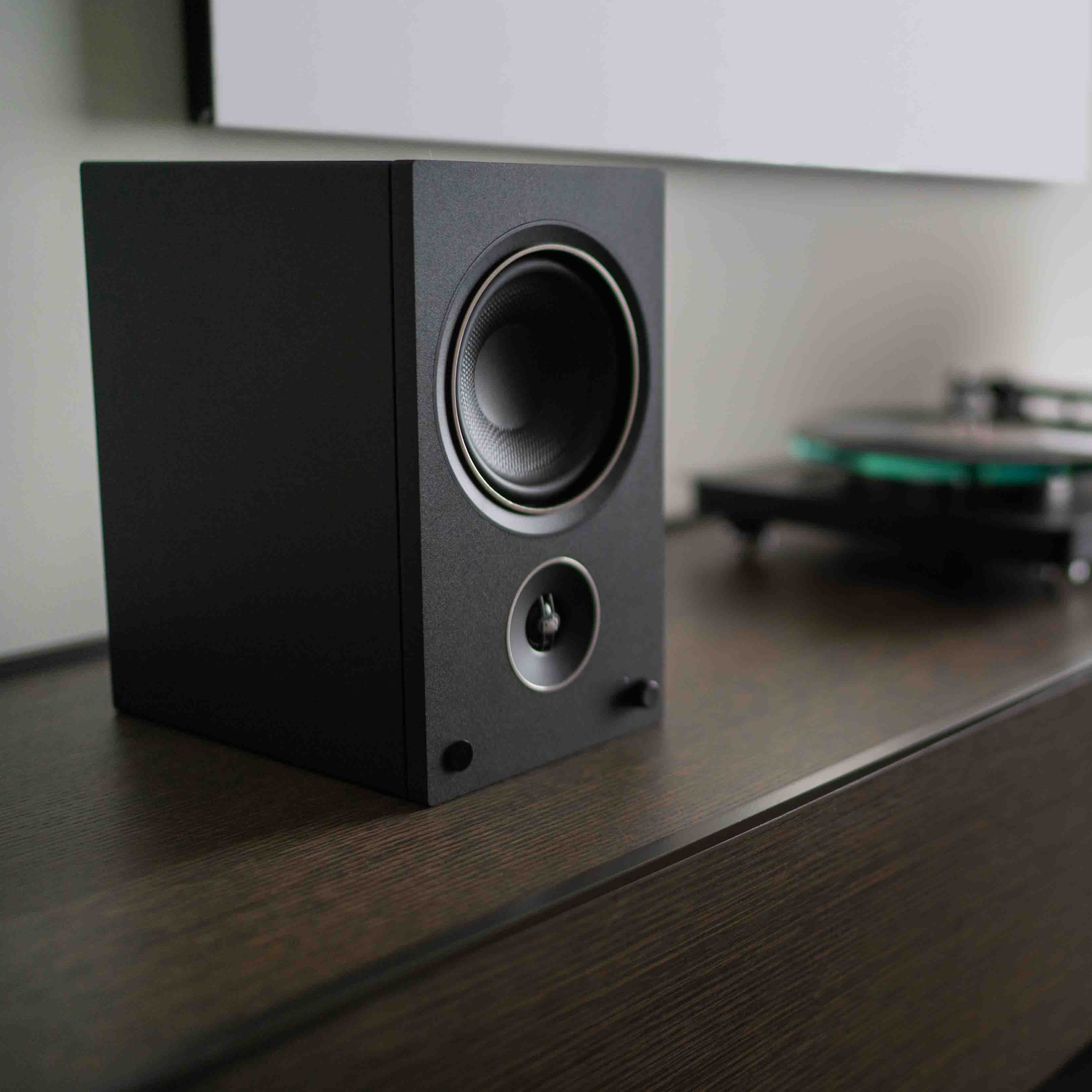 PSB Alpha AM5 Powered Bookshelf Speakers (Pair) - Image 9