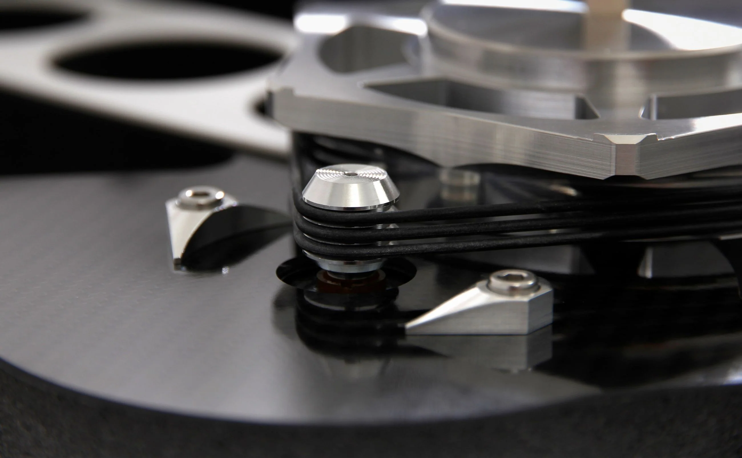 Rega Naia Reference Turntable - Image 14