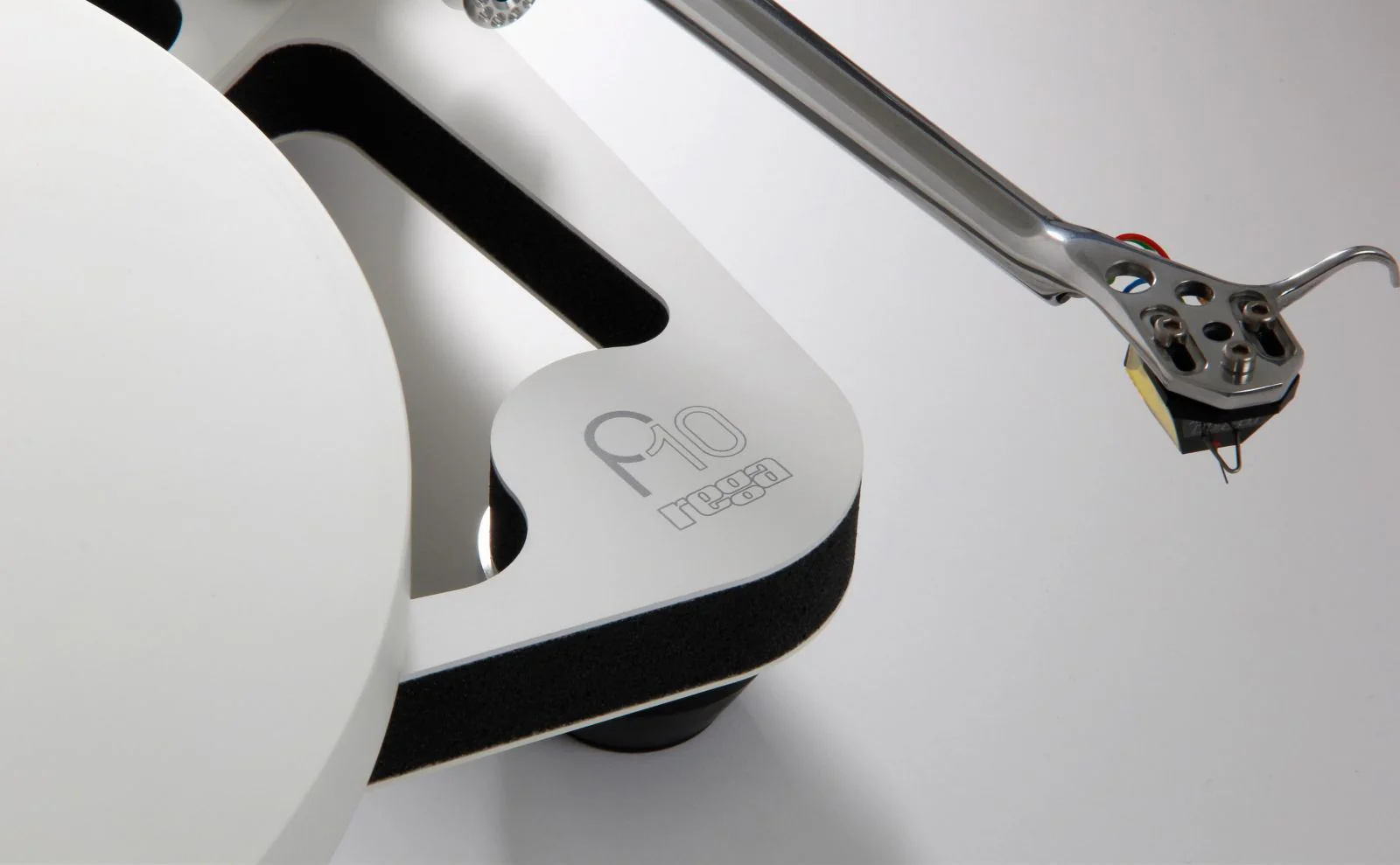 Rega Planar 10 Manual Belt Drive Turntable - Image 6