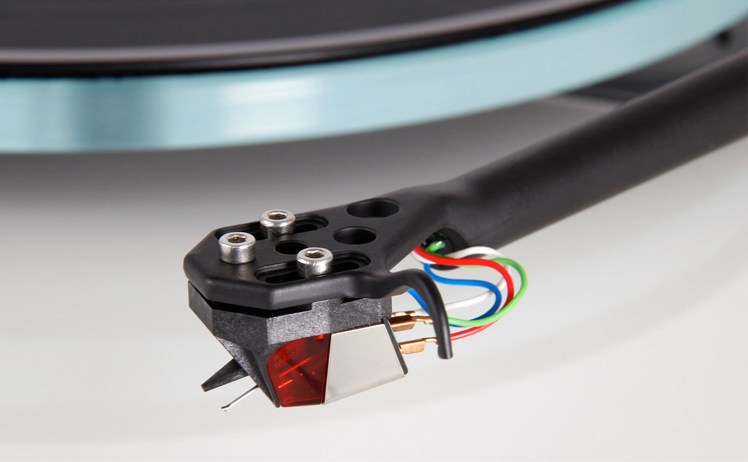 Rega Planar 2 Turntable with RB220 Tonearm and Nd3 MM Cartridge - Image 9