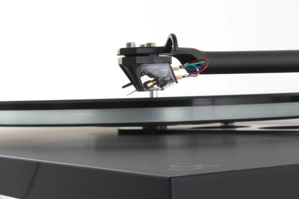 Rega Planar 6 Manual Belt Drive Turntable - Image 6