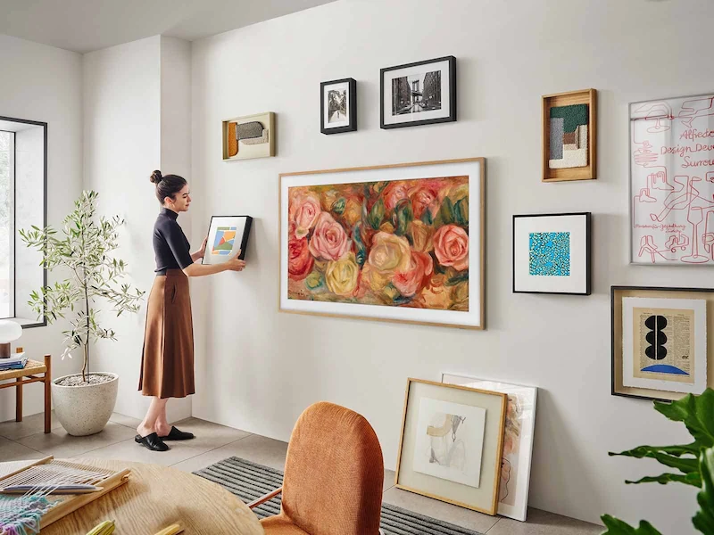 Samsung 75 Inch Class The Frame QLED 4K LS03D TV - Image 10
