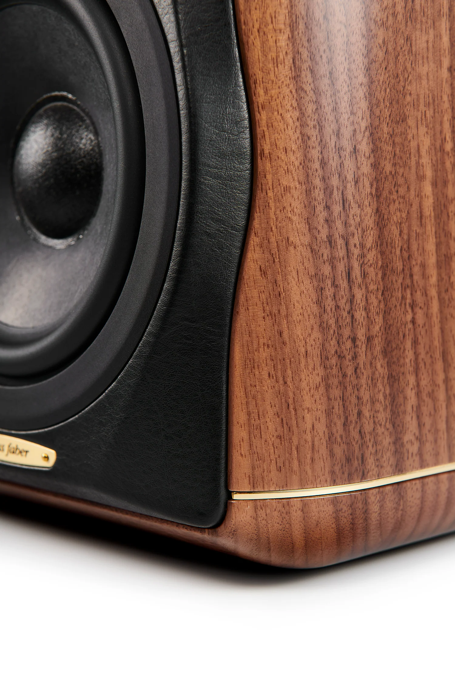Sonus faber MINIMA AMATOR II Bookshelf Speakers (Pair) - Image 24