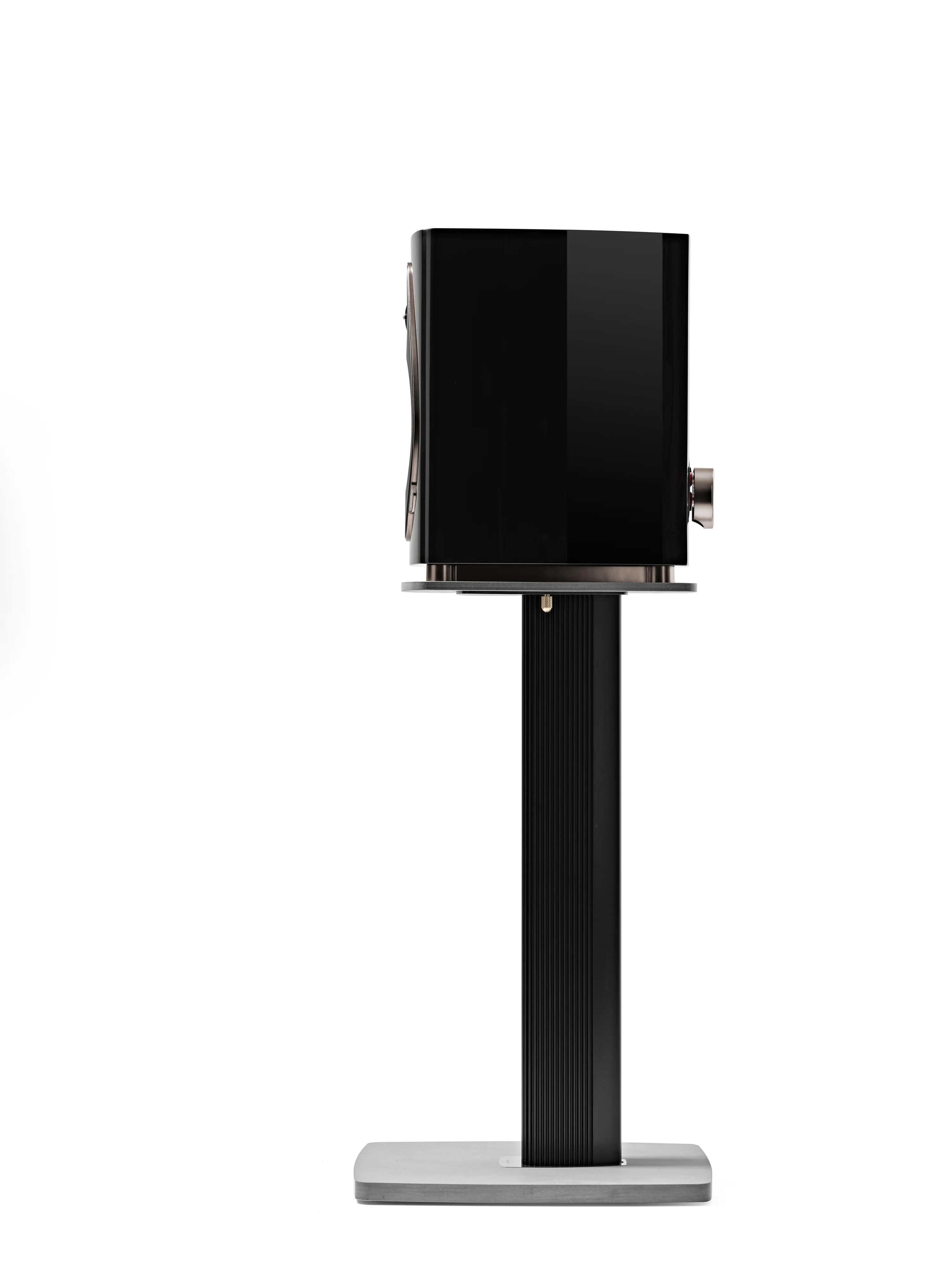 Sonus faber Sonetto II G2 Bookshelf Speakers Bundle with Speaker Stand (Pair) - Image 14