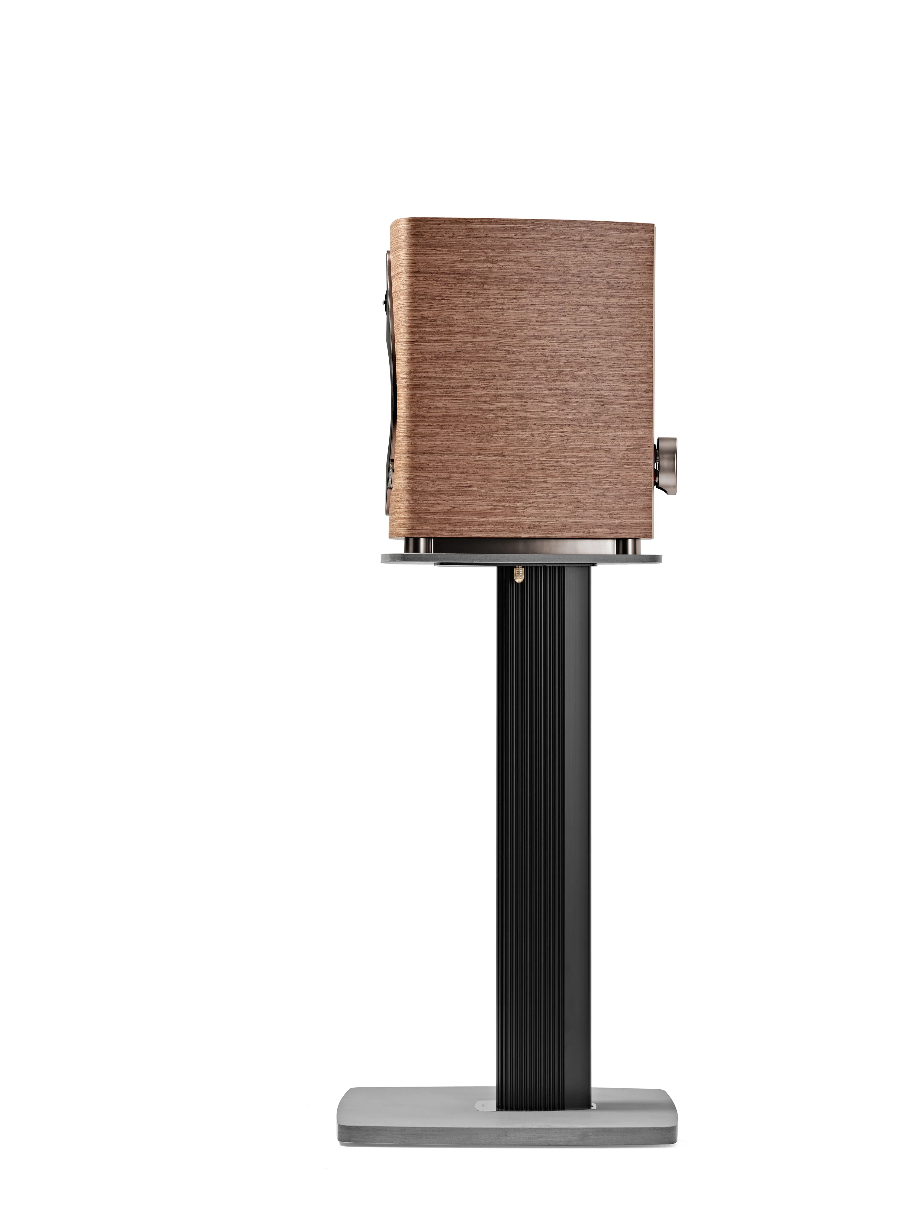 Sonus faber Sonetto II G2 Bookshelf Speakers Bundle with Speaker Stand (Pair) - Image 9