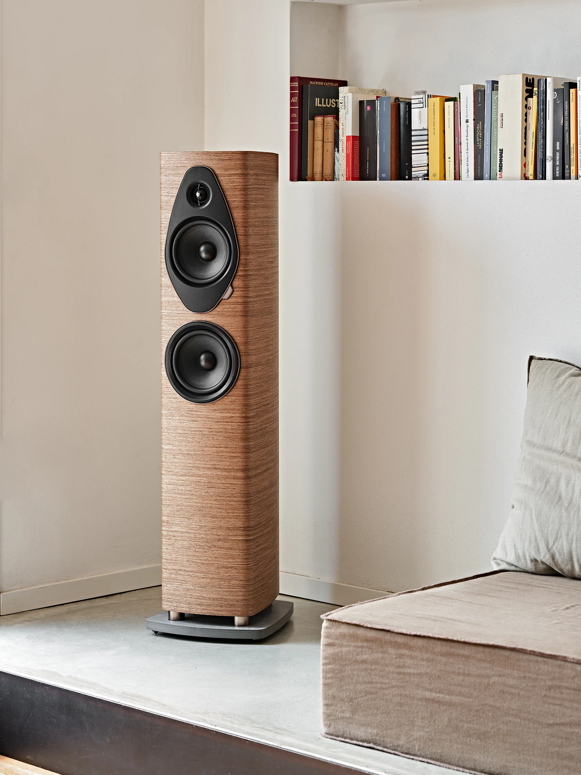 Sonus faber Sonetto III G2 Floorstanding Speakers (Pair) - Image 19