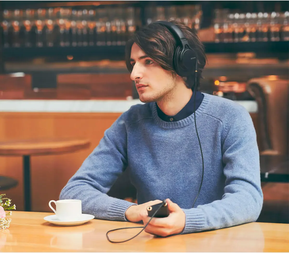 Sony MDR-1AM2 Premium Hi-Res Headphones - Image 6