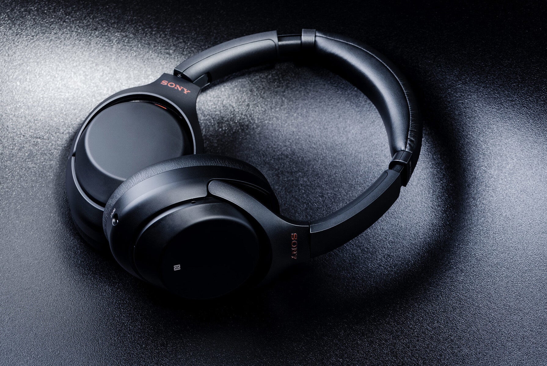 Sony WH-1000XM4 Wireless Noise-Canceling Headphones - Image 12